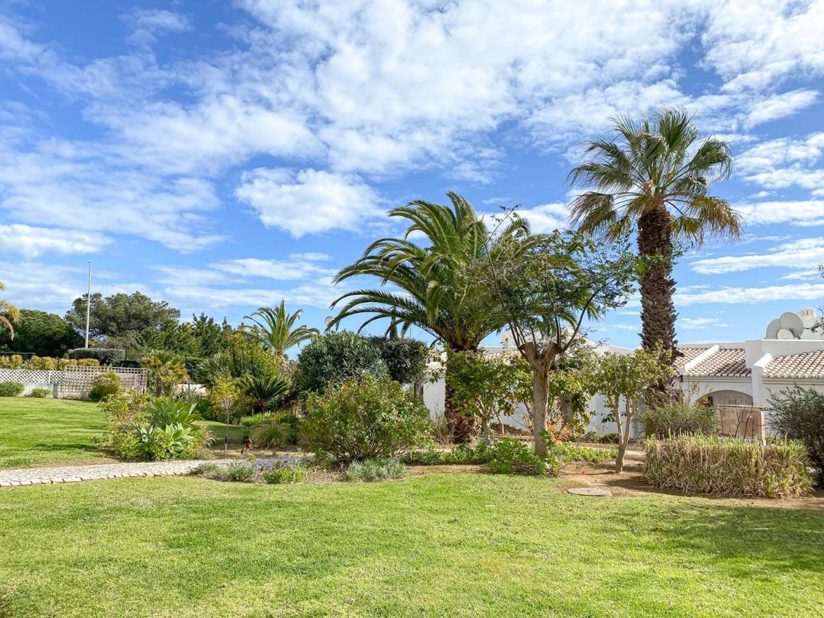 Lovely Apartment In Albufeira 2Bd 250M Beach Ocean View And Ac Wi-Fi Pool Exteriér fotografie